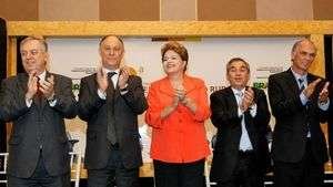 Dilma durante lan&ccedil;amento do Plano Brasil Agroecol&oacute;gico, na 2&ordf; Confer&ecirc;ncia Nacional de Desenvolvimento Rural Sustent&aacute;vel e Solid&aacute;rio/ Divulga&ccedil;&atilde;o