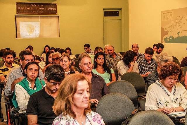 18198647581_25d7e5c80c_z