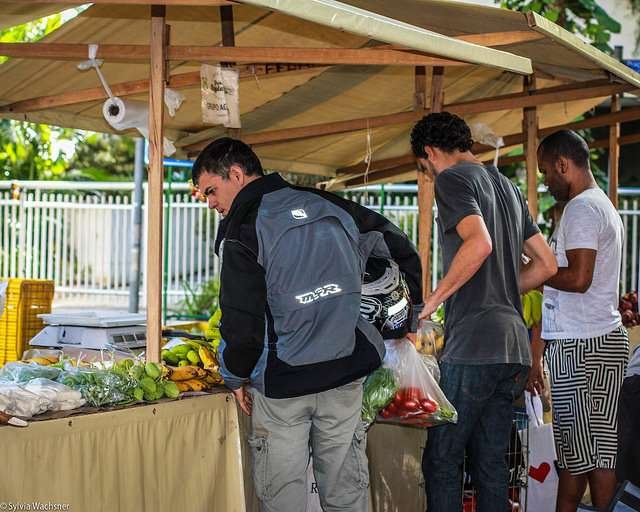 Feira org&acirc;nica no Leblon, Rio de Janeiro. Foto: Sylvia Wachsner (CI Org&acirc;nicos/OrganicsNet)