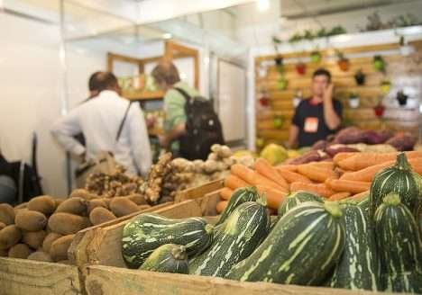 Maior feira de orgânicos da América Latina acontece em SP e expectativa é de que o setor fature 20% mais este ano