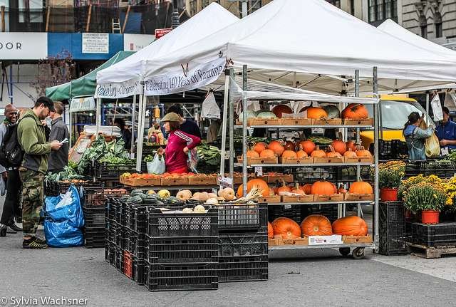 Feira local, localizada na Union Square de Nova York. Foto: Organicsnet