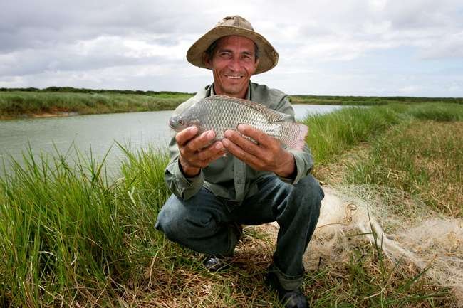 AQUICULTURA E PESCA TOUROS RN 12/09/2009 FOTO: PATRICK GROSNER