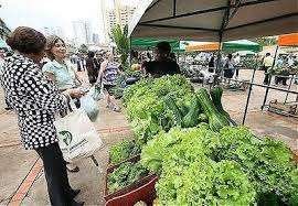 Feira comercializa produtos orgânicos